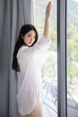 大胸女大学生电影