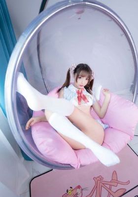 漂亮的保姆在线看中文字幕版